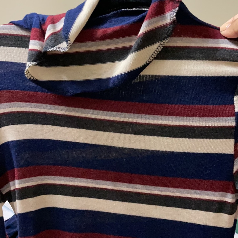 Sweater - Picture 2 of 2